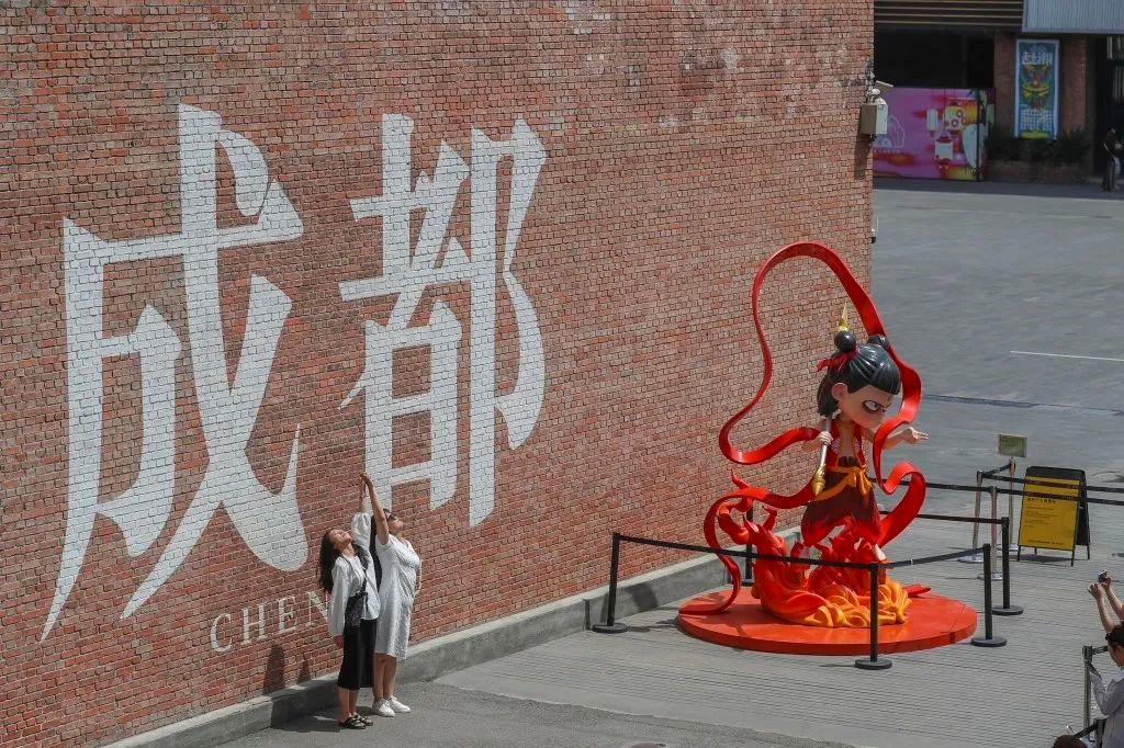 △图据成都日报 摄影/胡大田